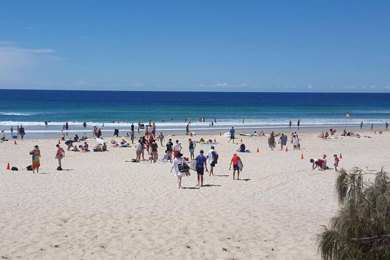 Unit 2 - Spectacular Sea Views In Surfers Paradise Гоулд Коуст Екстериор снимка