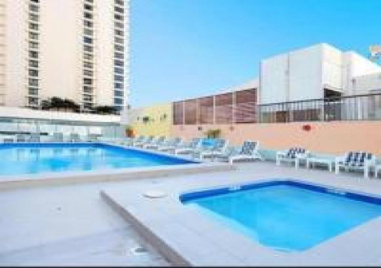 Unit 2 - Spectacular Sea Views In Surfers Paradise Гоулд Коуст Екстериор снимка