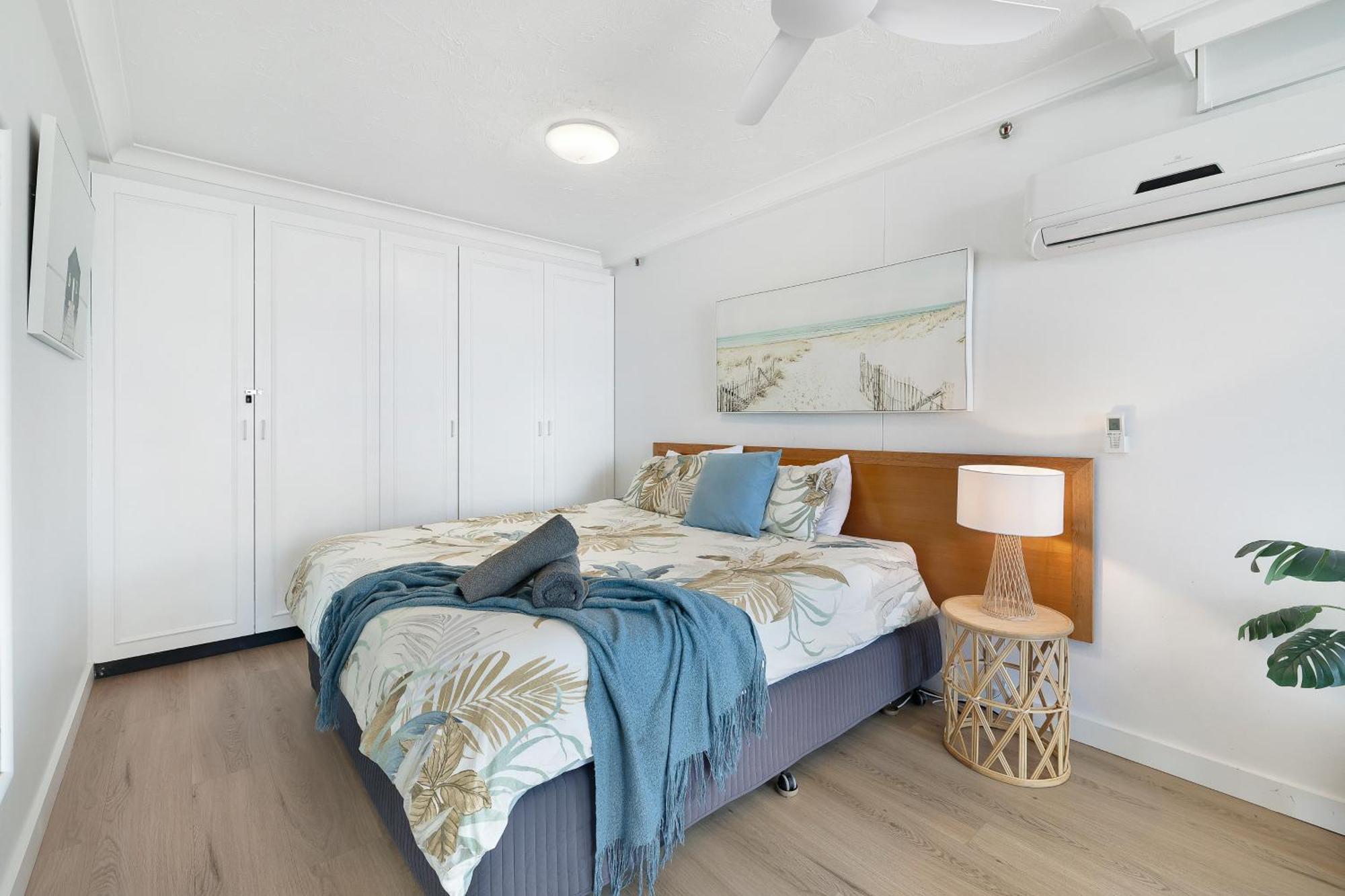 Unit 2 - Spectacular Sea Views In Surfers Paradise Гоулд Коуст Екстериор снимка